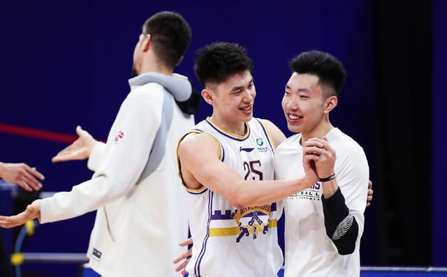 亚洲精品国产综合久久一线